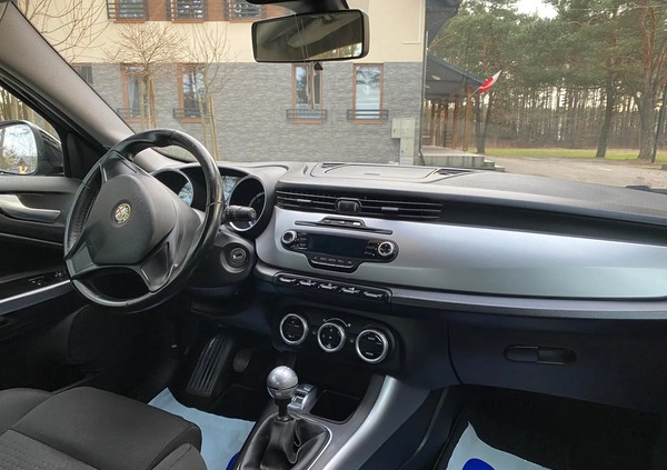 Alfa Romeo Giulietta cena 25900 przebieg: 198000, rok produkcji 2012 z Olkusz małe 326